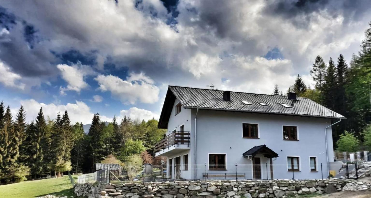 Pokoje Goscinne Pod Lasem Karpacz Exterior photo